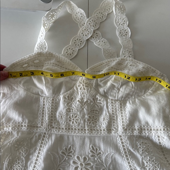 Farm Rio: Size M. White Richelieu Sleeveless Midi Dress (Ret:$400) - Picture 9 of 11